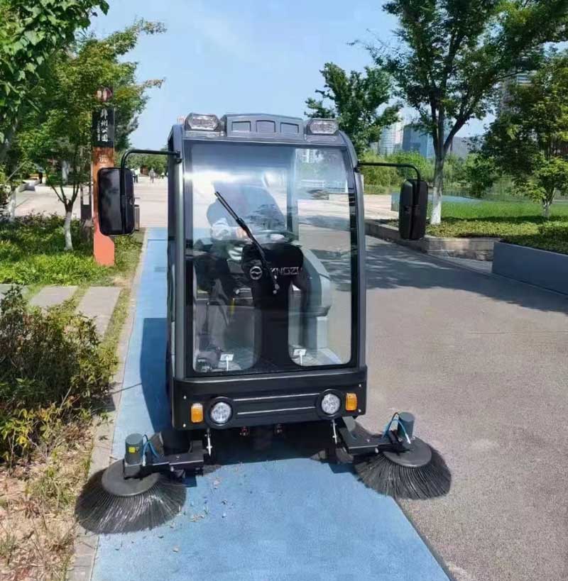 電動掃地車詳細介紹