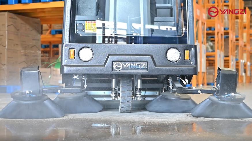 電動(dòng)清掃車(chē)給清潔行業(yè)帶來(lái)了哪些改變